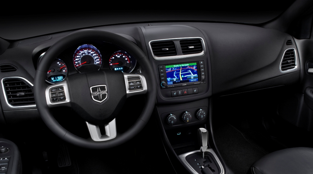 2013 Dodge Avenger SE Dashboard Bez: Key Features & Specs